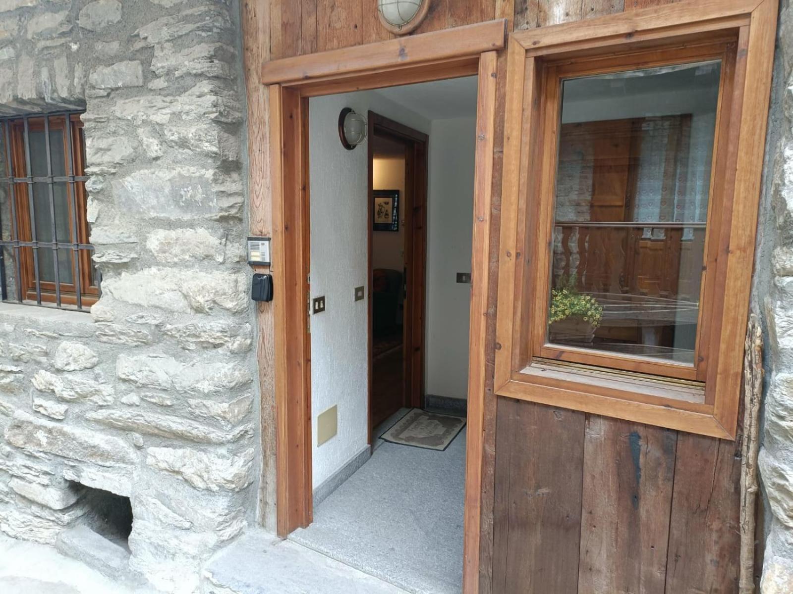 The Saxe Relax In The Mountain Apartment Courmayeur Ngoại thất bức ảnh